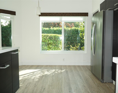 17030 Nw 19th Court - Photo Thumbnail 9