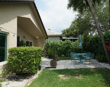 17030 Nw 19th Court - Photo Thumbnail 33