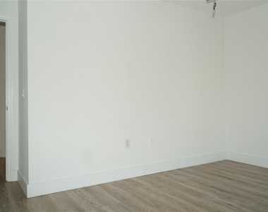 17030 Nw 19th Court - Photo Thumbnail 30