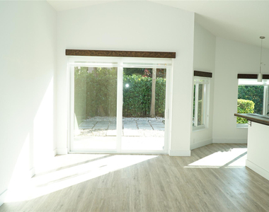 17030 Nw 19th Court - Photo Thumbnail 15