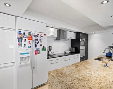 2900 Ne 30th Street - Photo Thumbnail 17