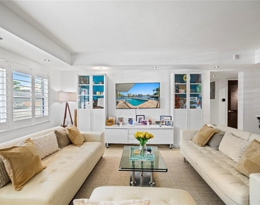 2900 Ne 30th Street - Photo Thumbnail 9