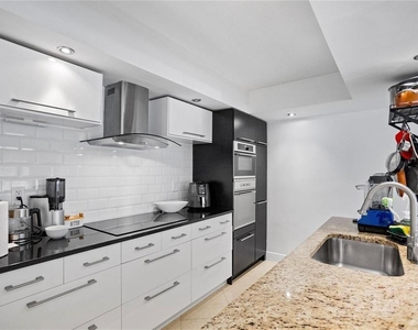 2900 Ne 30th Street - Photo Thumbnail 18