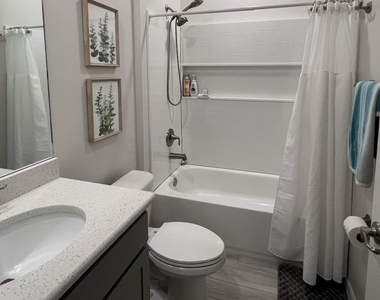 1589 Se Dome Circle - Photo Thumbnail 8