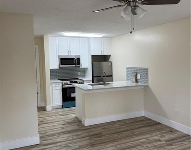 4481 W Mcnab Road W - Photo Thumbnail 2