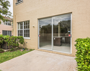 4020 Nw 90th Way - Photo Thumbnail 24