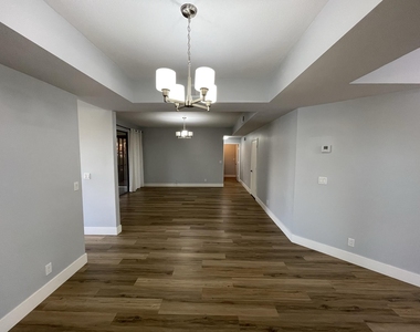 7525 Nw 61st Terrace - Photo Thumbnail 6