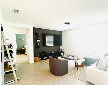 9832 Sw Triton Way - Photo Thumbnail 21