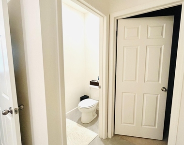 9832 Sw Triton Way - Photo Thumbnail 26