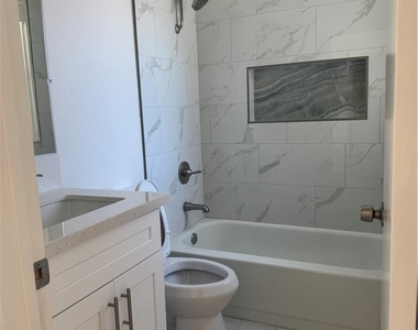 8 Carmel Court - Photo Thumbnail 13