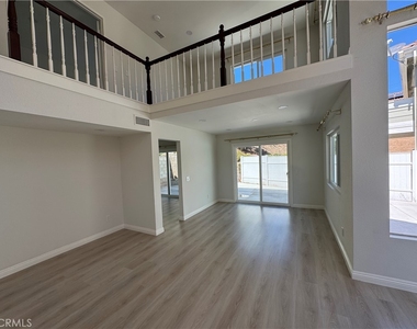 8 Carmel Court - Photo Thumbnail 6