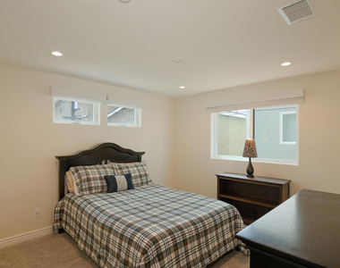 2129 Piru Avenue - Photo Thumbnail 20