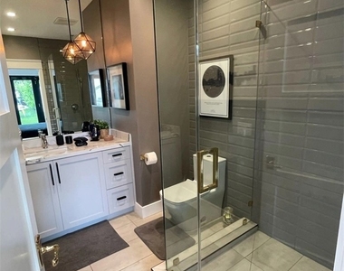 1524 N Sierra Bonita Avenue - Photo Thumbnail 22