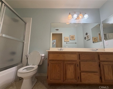 2519 Via La Mesa - Photo Thumbnail 6