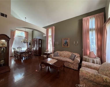 2519 Via La Mesa - Photo Thumbnail 1