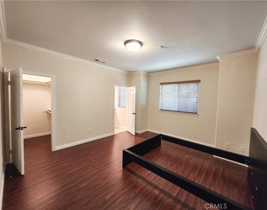 1016 W Huntington Drive - Photo Thumbnail 28