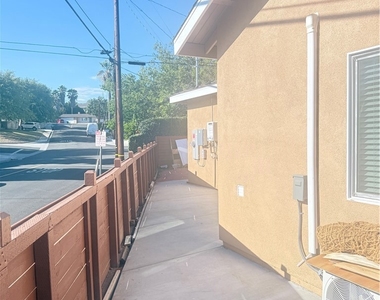1811 S Mcpherrin - Photo Thumbnail 2