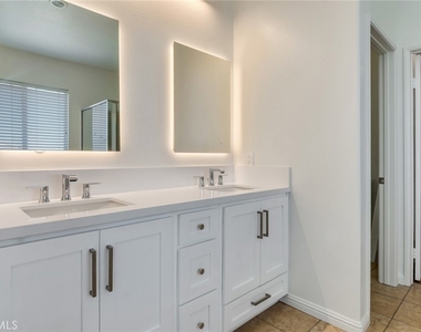 1723 Roanoke Street - Photo Thumbnail 23