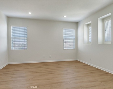 1723 Roanoke Street - Photo Thumbnail 19