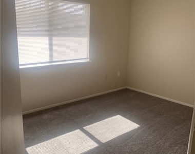 28459 E Worcester - Photo Thumbnail 7