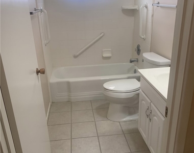 28459 E Worcester - Photo Thumbnail 11