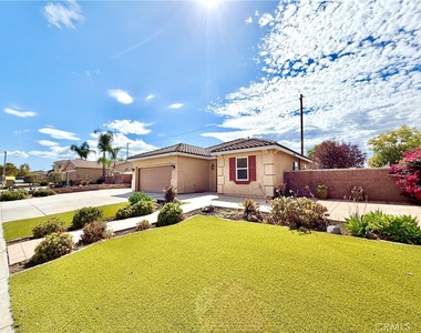 33205 Gypsum Street - Photo Thumbnail 1