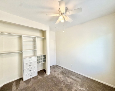 33205 Gypsum Street - Photo Thumbnail 8
