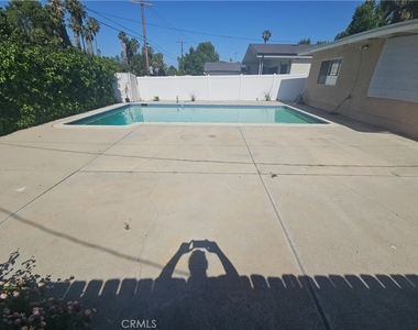 17501 Bullock - Photo Thumbnail 41