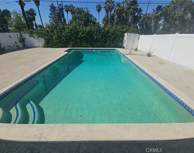 17501 Bullock - Photo Thumbnail 45
