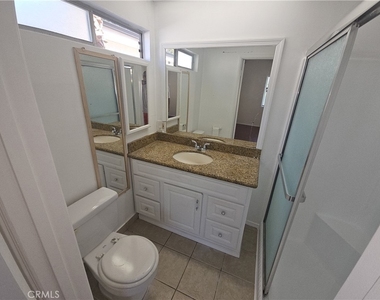 17501 Bullock - Photo Thumbnail 15