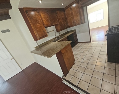 17501 Bullock - Photo Thumbnail 11