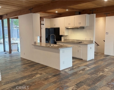 24735 Mulholland Highway - Photo Thumbnail 36