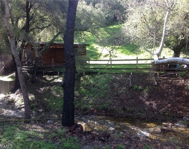 24735 Mulholland Highway - Photo Thumbnail 17