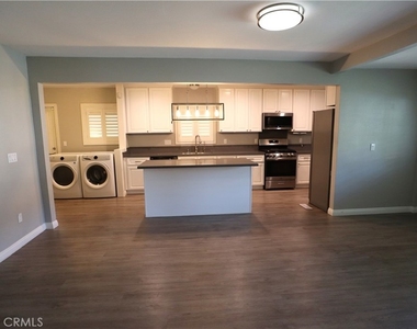 2174 Casa Grande Street - Photo Thumbnail 3