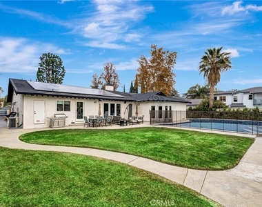 22914 Calvert Street - Photo Thumbnail 65