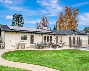 22914 Calvert Street - Photo Thumbnail 64