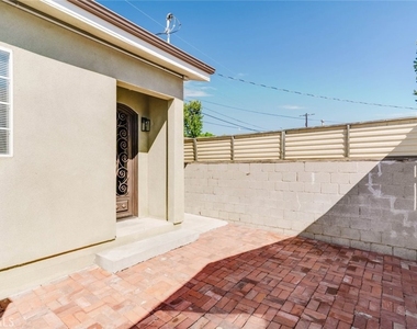 7947 Woodman Avenue - Photo Thumbnail 1