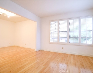 19235 Dunure Place - Photo Thumbnail 24
