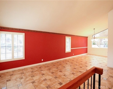 19235 Dunure Place - Photo Thumbnail 2