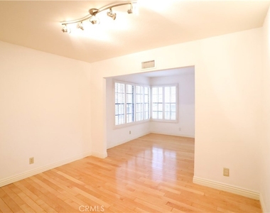 19235 Dunure Place - Photo Thumbnail 23