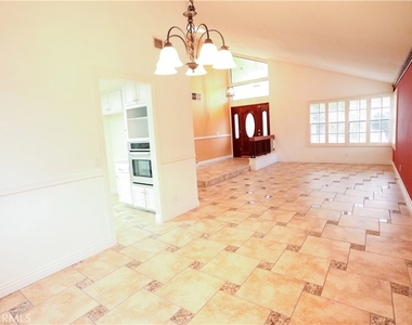 19235 Dunure Place - Photo Thumbnail 3