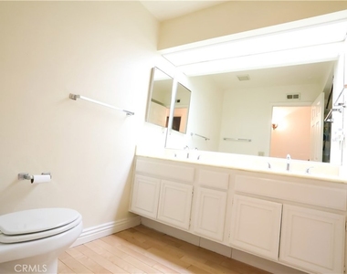 19235 Dunure Place - Photo Thumbnail 21