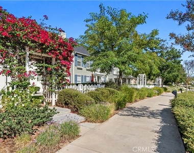 23916 Sw Windward Sw - Photo Thumbnail 4