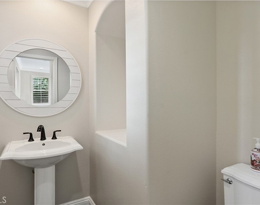 23916 Sw Windward Sw - Photo Thumbnail 15