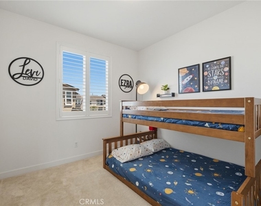 1218 Breckyn - Photo Thumbnail 19