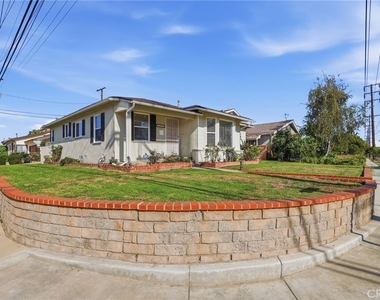 22939 Ocean Avenue - Photo Thumbnail 1