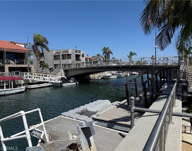 219 Rivo Alto Canal - Photo Thumbnail 2