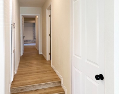 10172 Fern Avenue - Photo Thumbnail 10