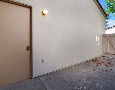 356 Mountain Court - Photo Thumbnail 20
