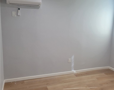 2532 Hauser - Photo Thumbnail 6